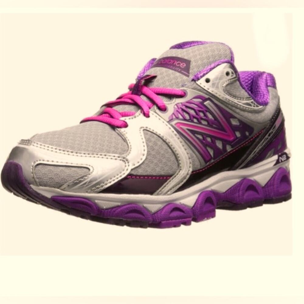 New Balance Women's W1340v2 Optimum Control Running Shoe